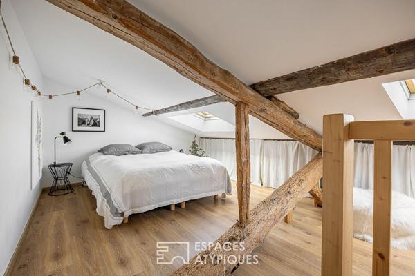 Maison ancienne avec jardin et piscine