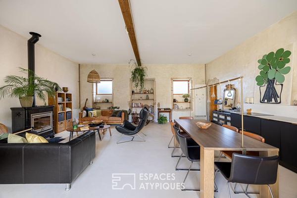 Maison ancienne avec jardin et piscine