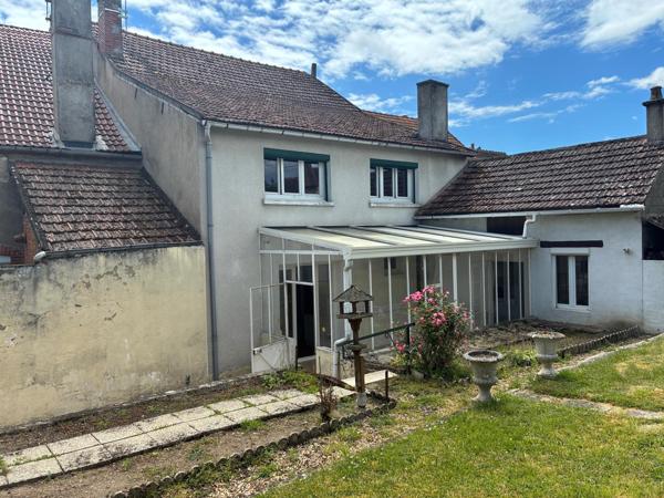 5 MN DE COSNE SUR LOIRE MAISON 5 CHAMBRES de 178 m²