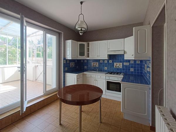 5 MN DE COSNE SUR LOIRE MAISON 5 CHAMBRES de 178 m²