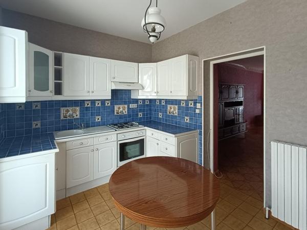 5 MN DE COSNE SUR LOIRE MAISON 5 CHAMBRES de 178 m²