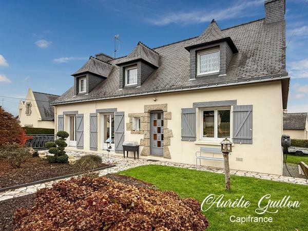 Maison familiale 152 m² – 5 chambres – Sous-sol complet – Piscine chauffée – Bourg de La Chapelle-Caro