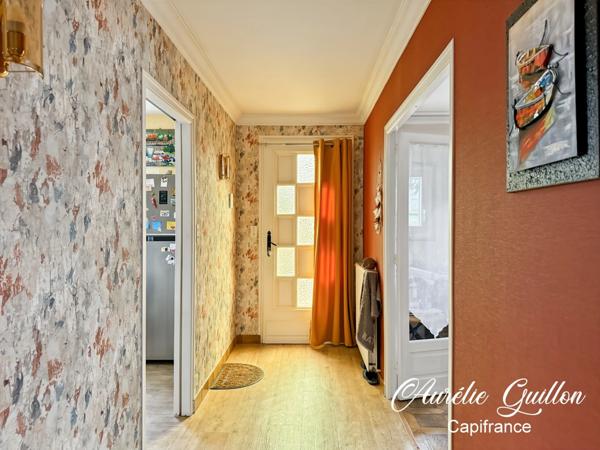 Maison familiale 152 m² – 5 chambres – Sous-sol complet – Piscine chauffée – Bourg de La Chapelle-Caro
