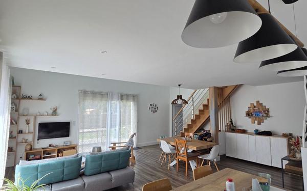 Maison à vendre    4 pièces •  Biscarrosse