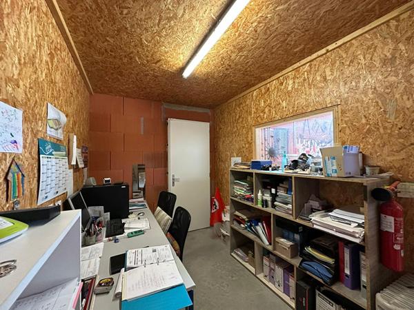 Local d'activité Buzet Sur Tarn 201,59 m2 ZONE AL CROS