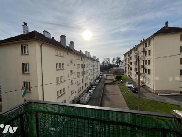 APPARTEMENT T4 AVEC GARAGE