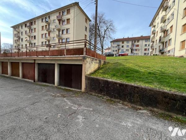 APPARTEMENT T4 AVEC GARAGE