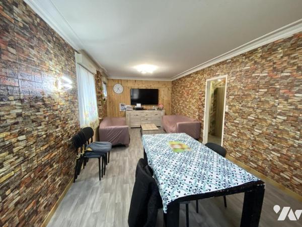 A VENDRE  Maison d'habitation