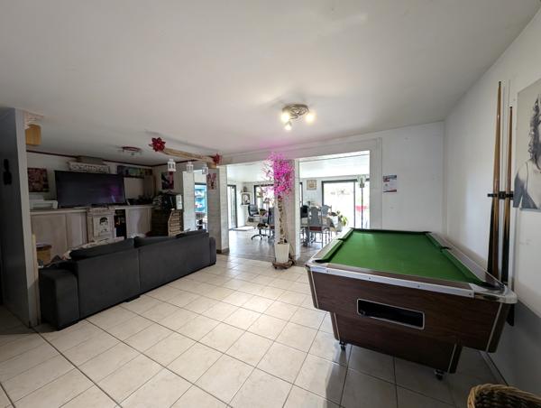 Maison plain-pied- 4 chambres – belle pièce de vie- charmant jardin à Saint-Lyphard (44)