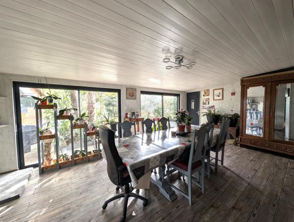 Maison plain-pied- 4 chambres – belle pièce de vie- charmant jardin à Saint-Lyphard (44)