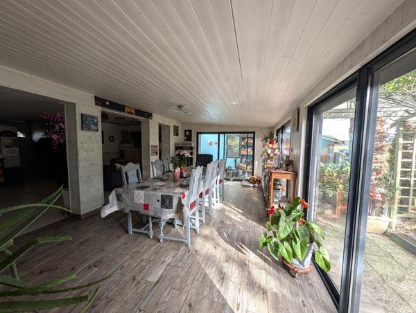 Maison plain-pied- 4 chambres – belle pièce de vie- charmant jardin à Saint-Lyphard (44)