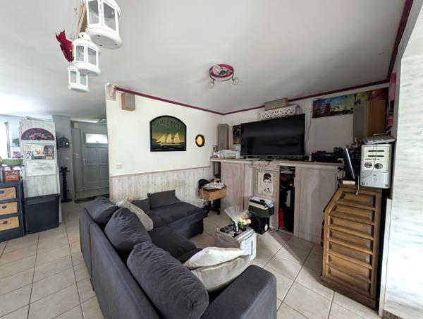 Maison plain-pied- 4 chambres – belle pièce de vie- charmant jardin à Saint-Lyphard (44)