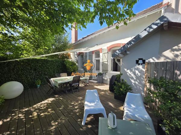 Vente                                                      Maison
                        
                     5 pièces                      129 m2                     à Tarbes