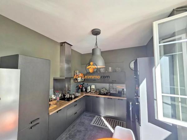 Vente                                                      Maison
                        
                     5 pièces                      129 m2                     à Tarbes