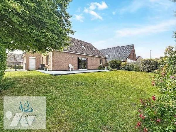 EN EXCLUSIVITE CHEZ VOTRE NOTAIRE 

A VENDRE - MAISON INDIVIDUELLE  EN SEMI PLAIN PIED - 3 CH...