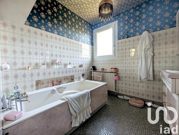 Maison à vendre 4 pièces 89 m² Saint-Berthevin