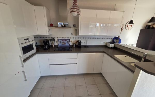 Appartement à vendre    3 pièces •  Agde