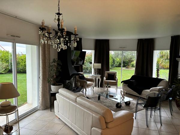 COMTEMPORAINE DE 148m²