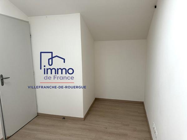 Appart T2, 45 m² dernier étage avec terrasse VILLEFRANCHE DE RGUE