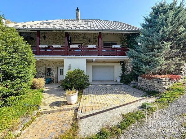 MAISON CHEZERY FORENS  270 m2