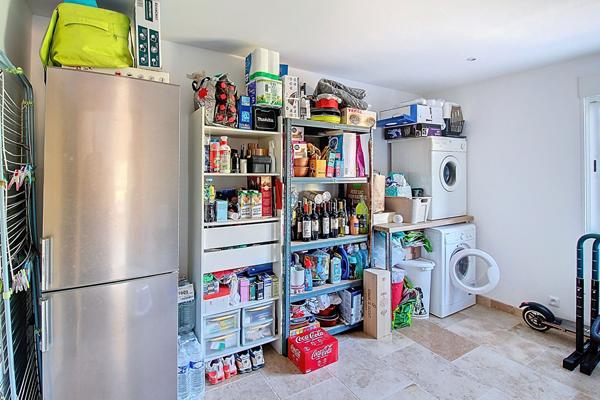 A VENDRE EN EXCLUSIVITÉ ! DRAGUIGNAN MAISON 4 CHAMBRES avec GARAGE sur terrain CLOS d'un hectare