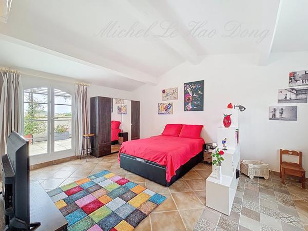 Maison en Marina à vendre 5 pièces AIGUES MORTES (30220)
