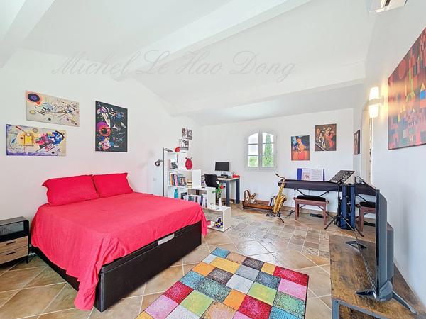 Maison en Marina à vendre 5 pièces AIGUES MORTES (30220)