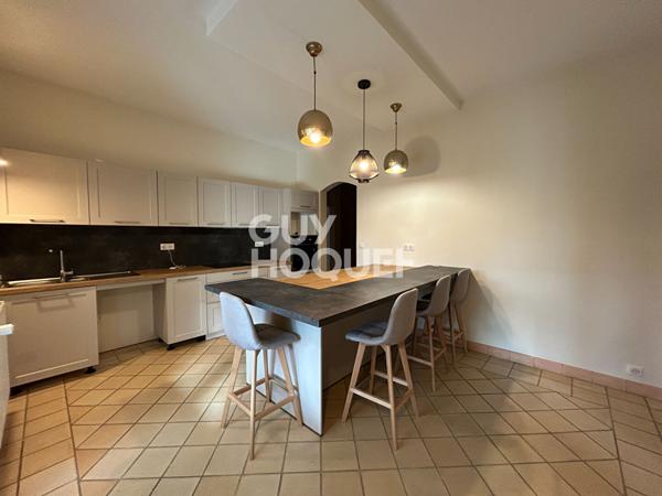 Maison Basse Goulaine 7 pièce(s) 241 m2