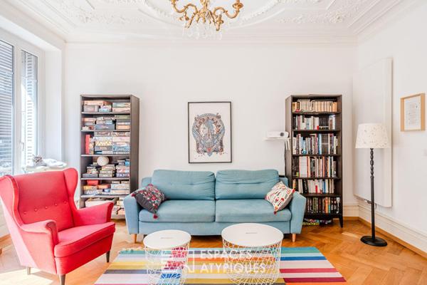 Appartement familial de style haussmannien avec balcon
