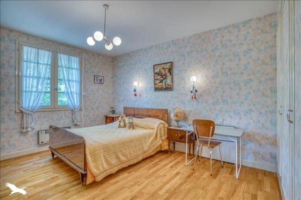 Maison à vendre |  Castillonnès |  8 pièces | 178 m²