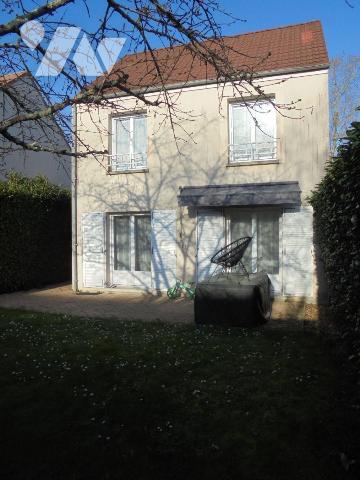 Maison à Vendre à La Chapelle-Saint-Mesmin (45380) en Loiret (45)

Pavillon en très bon état ...