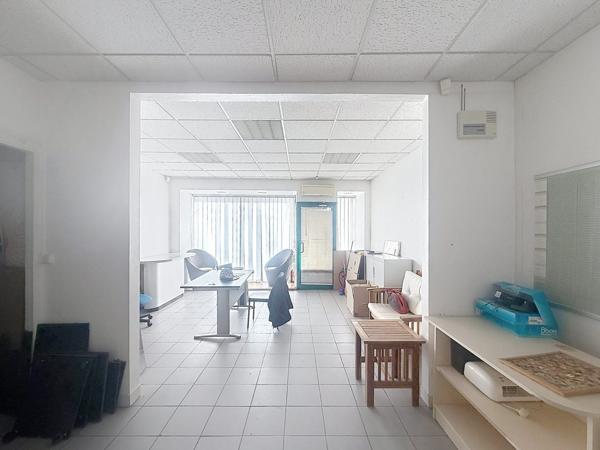 À vendre - Immeuble 100 m² situé à Tours (37000)