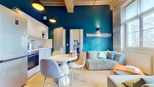 30 cours d’Herbouville Lyon 69004 – T2 Meublé – 890 CC