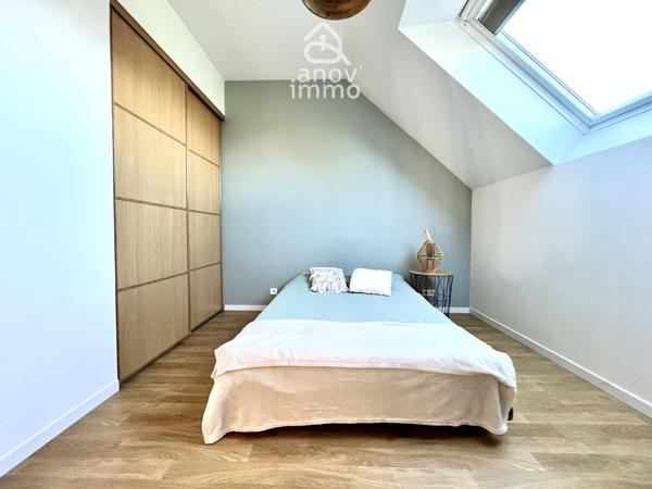 Propriete
                                                                                                                                                                                                                                                                                                                        8 pièce(s)                                                                                                                                                                                                          5 chambre(s)                                                                                                                                                                                                          210  m²