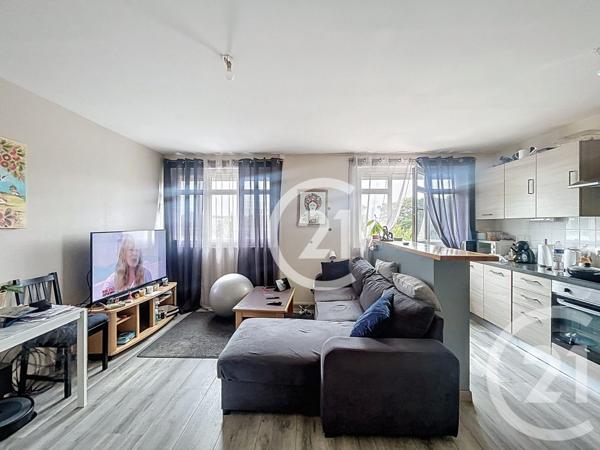 Appartement F3 à vendre  3 pièces - 57 m2 LE MESNIL ESNARD - 76