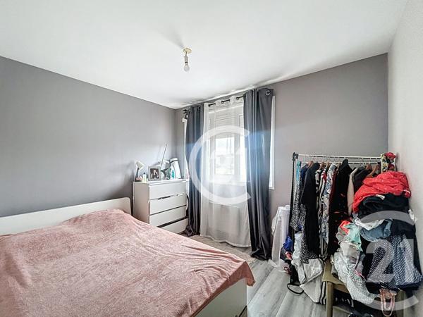 Appartement F3 à vendre  3 pièces - 57 m2 LE MESNIL ESNARD - 76
