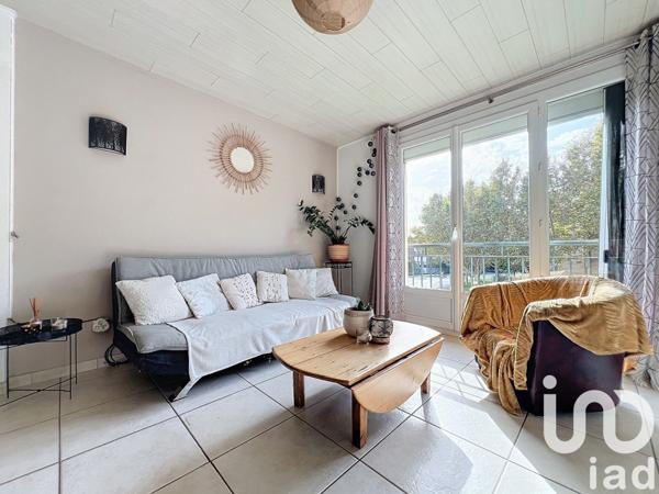 Appartement 3 pièces de 56 m² à Salon-de-Provence (13300)