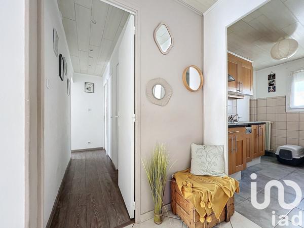 Appartement 3 pièces de 56 m² à Salon-de-Provence (13300)