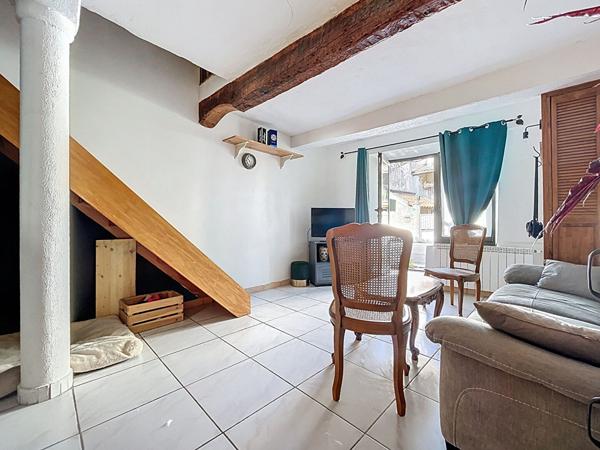 Sérignan-Du-Comtat Maison de village 83m²