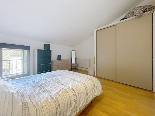 Sérignan-Du-Comtat Maison de village 83m²