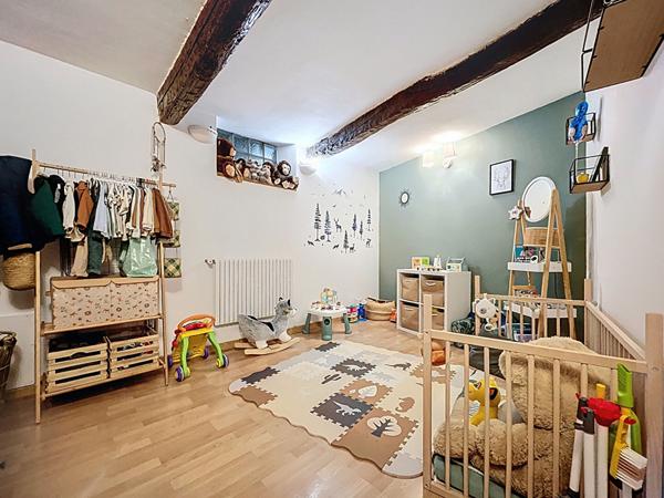 Sérignan-Du-Comtat Maison de village 83m²