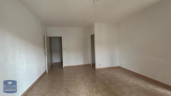 Appartement à louer 2 pièces 45.18m² Bagnols-sur-Cèze (30200)