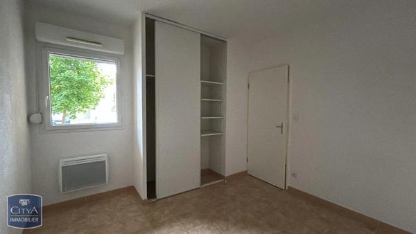 Appartement à louer 2 pièces 45.18m² Bagnols-sur-Cèze (30200)