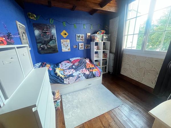 Maison Pontoise 4 pièce(s) 61.50 m² €265 000 ** - Référence 11076