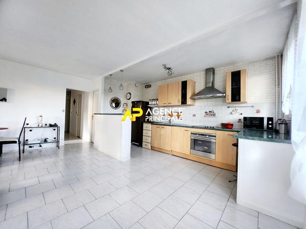 Appartement 4 pièces, 2 chambres, balcons, parking, box et cave à Argenteuil - Hauts Côteaux €230 000 ** - Référence 4465