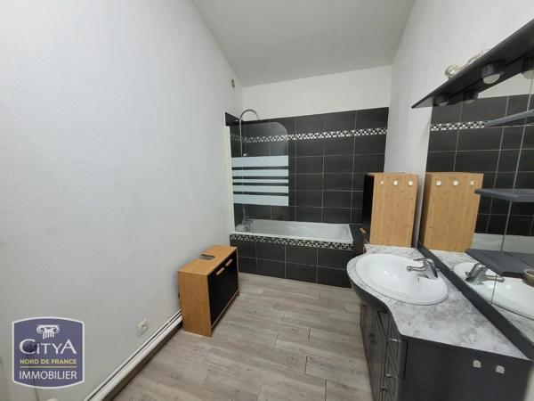 Appartement à louer 2 pièces 68.53m² Loos (59120)