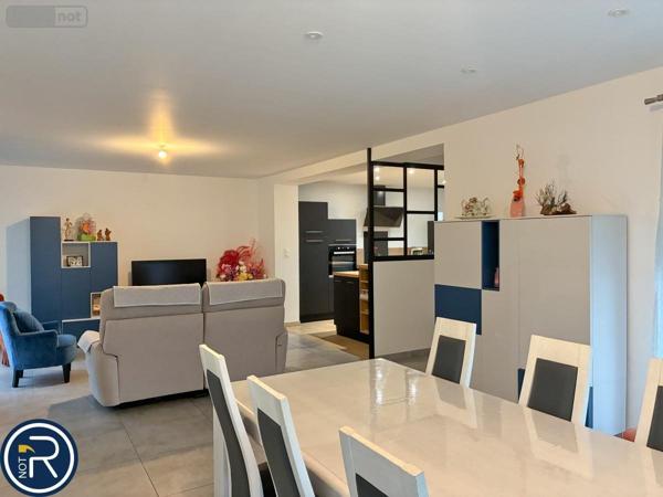 Maison à vendre à Louverné en Mayenne (53950), ref : 53004-1292