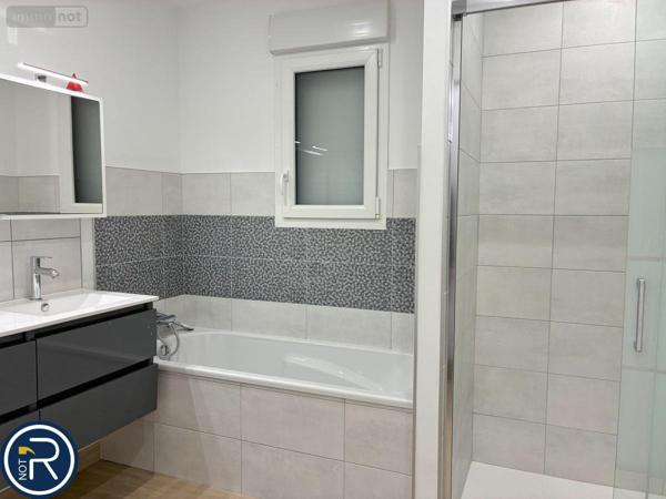 Maison à vendre à Louverné en Mayenne (53950), ref : 53004-1292