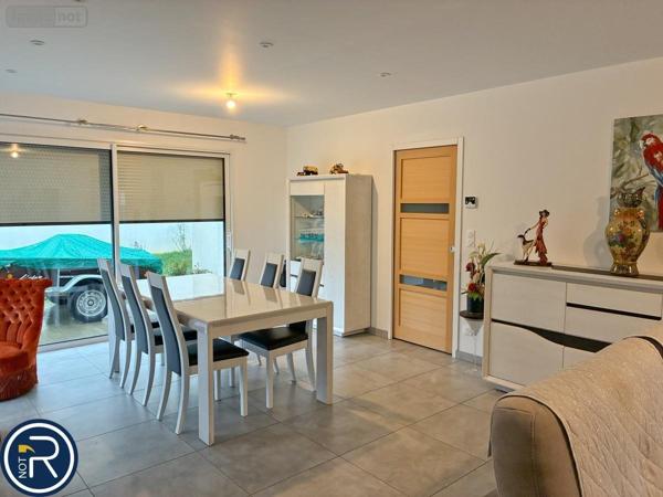 Maison à vendre à Louverné en Mayenne (53950), ref : 53004-1292