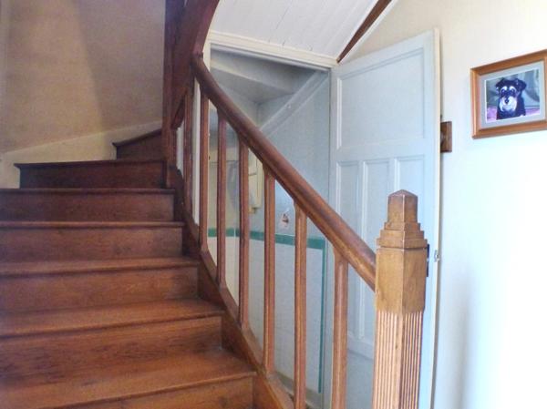 Maison en pierre 4 pièces DIJON (21) 85 m2 proche CHU avec jardin et garage